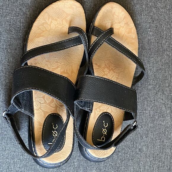 b.o.c. Born Concept Women's Size 8 Black SANDALS Pre-Owned - Picture 8 of 11